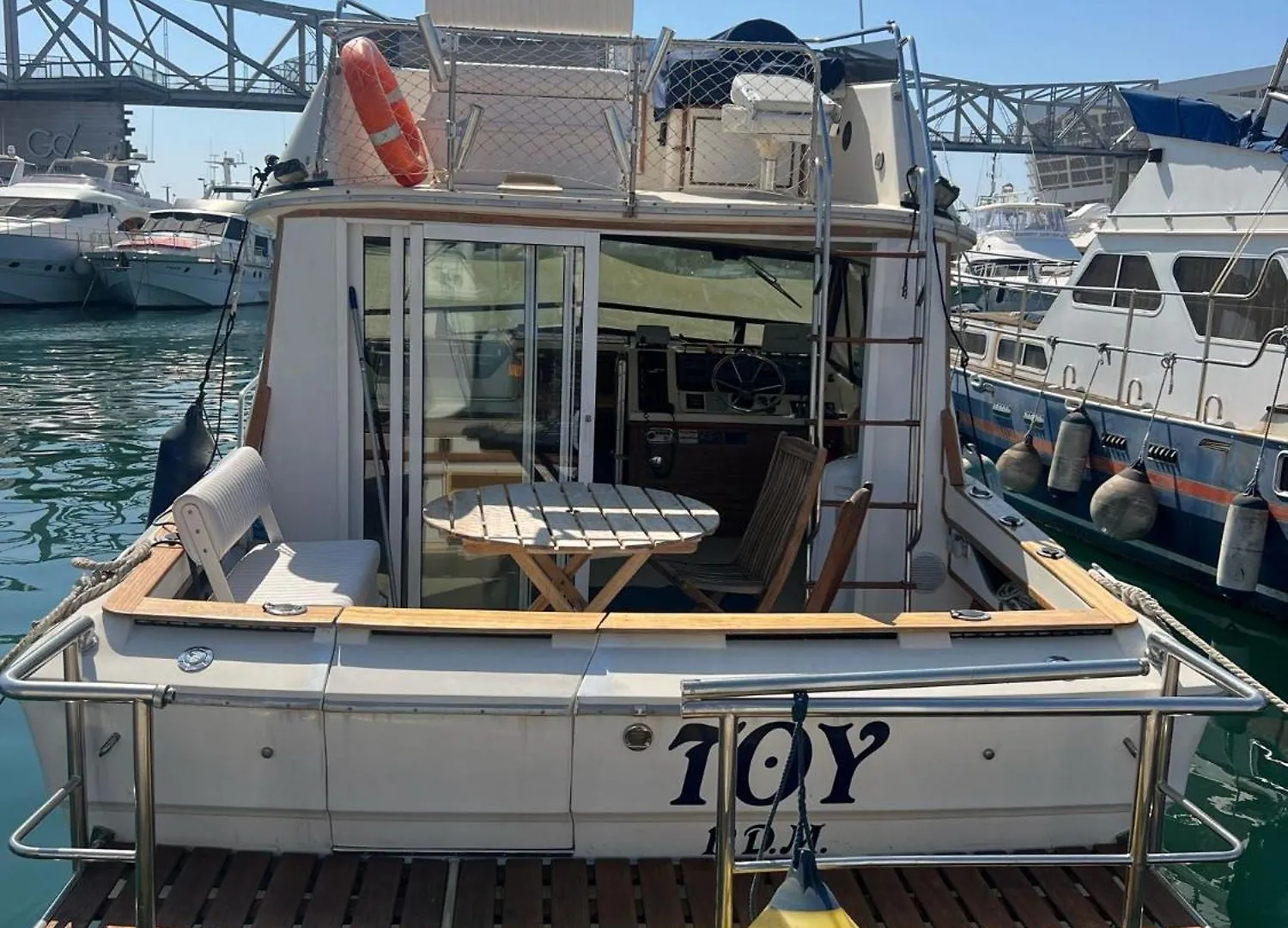 Botel Toy, Tu Experiencia En El Mar Hotel Barcelona